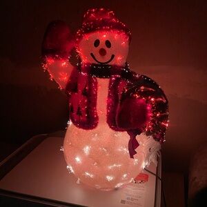 Coloring Changing Snowman.  NEW IN BOX